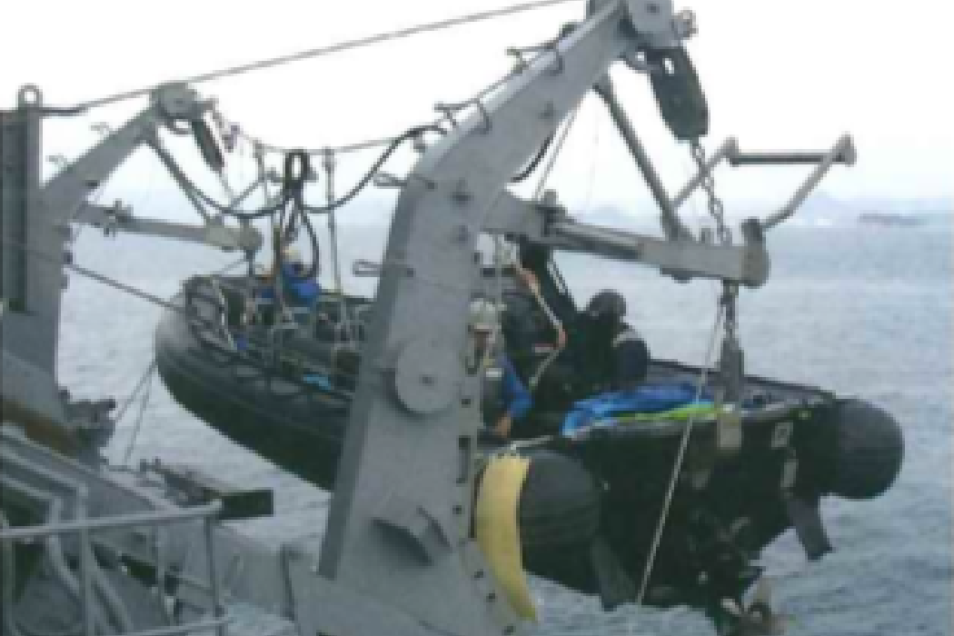 揚艇機（作業艇＆特別機動船用）